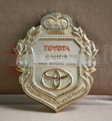 日本丰田汽车镶钻徽标,纯金徽标,纯金标牌,黄金金银制品